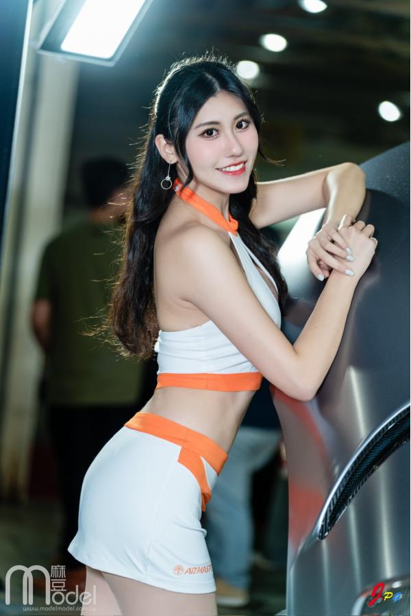 Kiki筱彤 Kiki筱彤