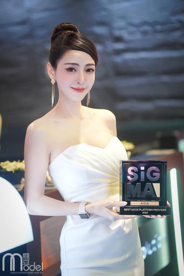 Vivian chang Vivian chang